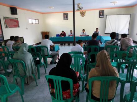 Rapat Evaluasi Dan Penyegaran Pengurus LPM (Lembaga Pemberdayaan Masyarakat) Desa Gondang 